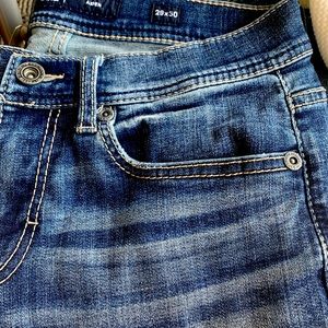 29/30 buckle boot cut jeans